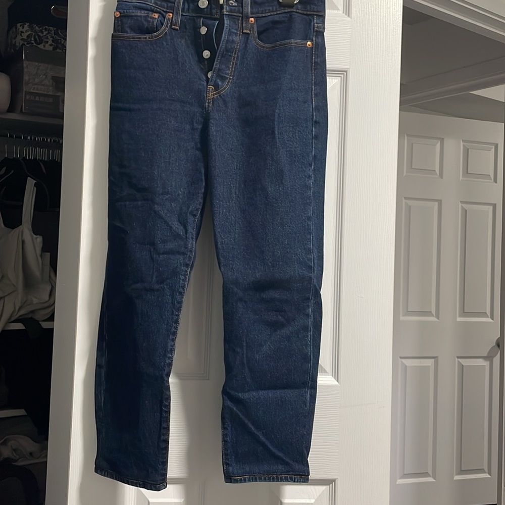 Levi’s wedgie jeans